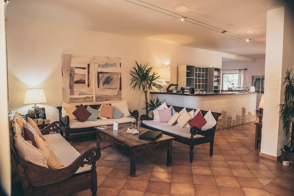 Boutique Hotel Sant'Andrea & Relais San Pantaleo Bagian luar foto