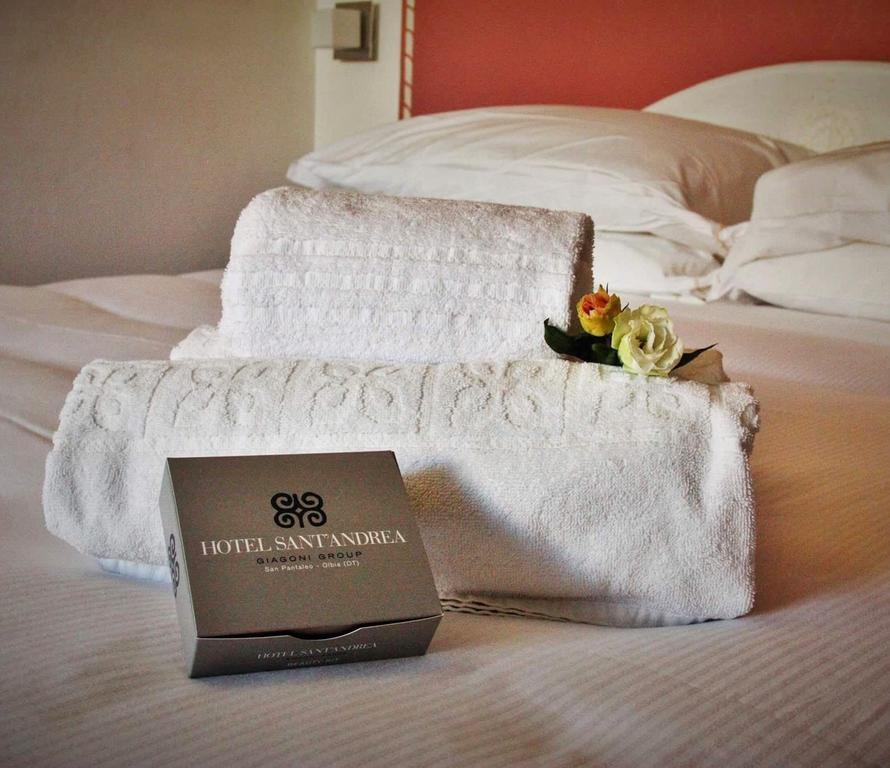 Boutique Hotel Sant'Andrea & Relais San Pantaleo Bagian luar foto