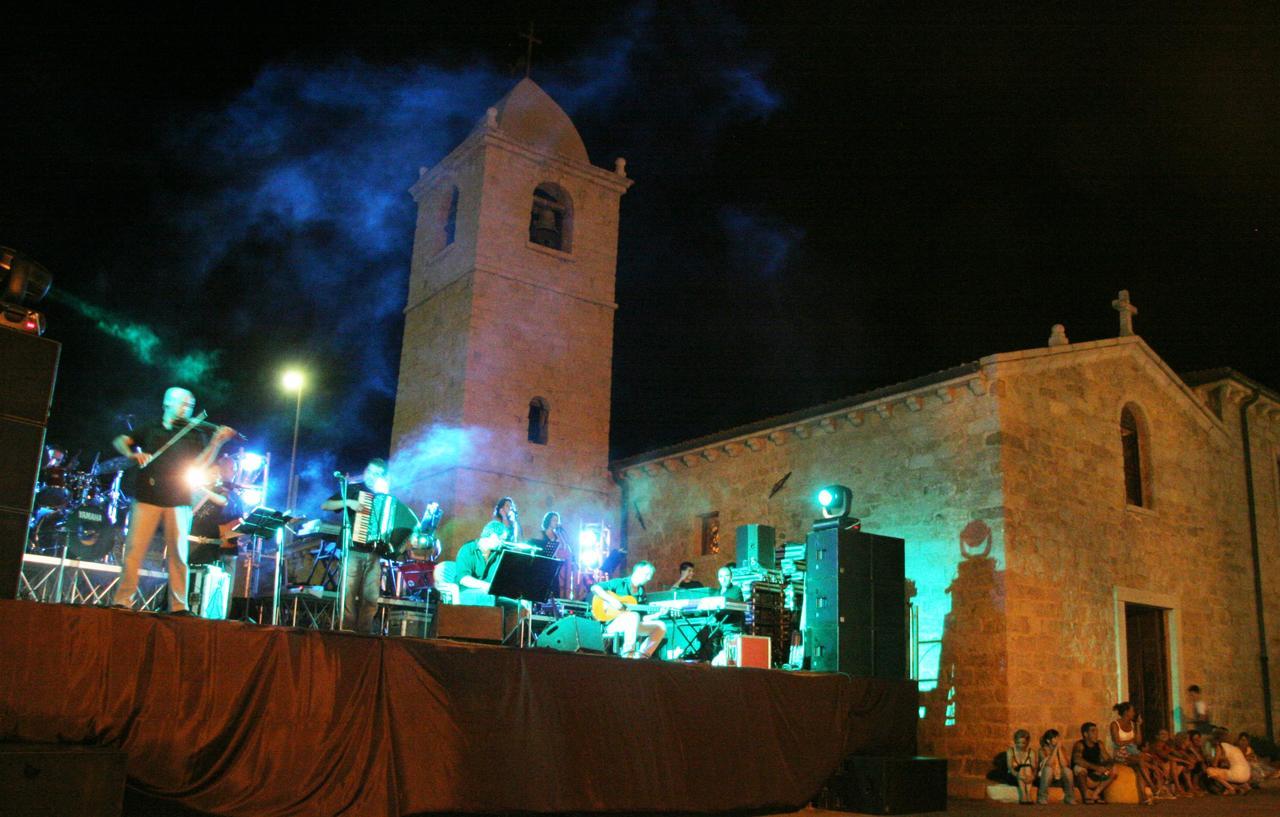 Boutique Hotel Sant'Andrea & Relais San Pantaleo Bagian luar foto