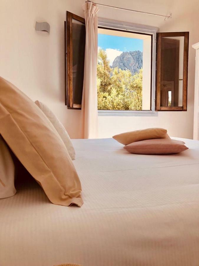 Boutique Hotel Sant'Andrea & Relais San Pantaleo Bagian luar foto