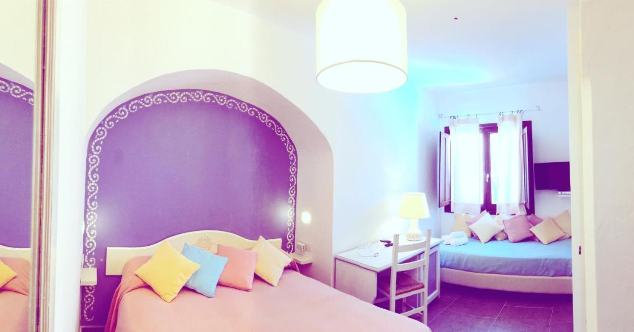 Boutique Hotel Sant'Andrea & Relais San Pantaleo Bagian luar foto